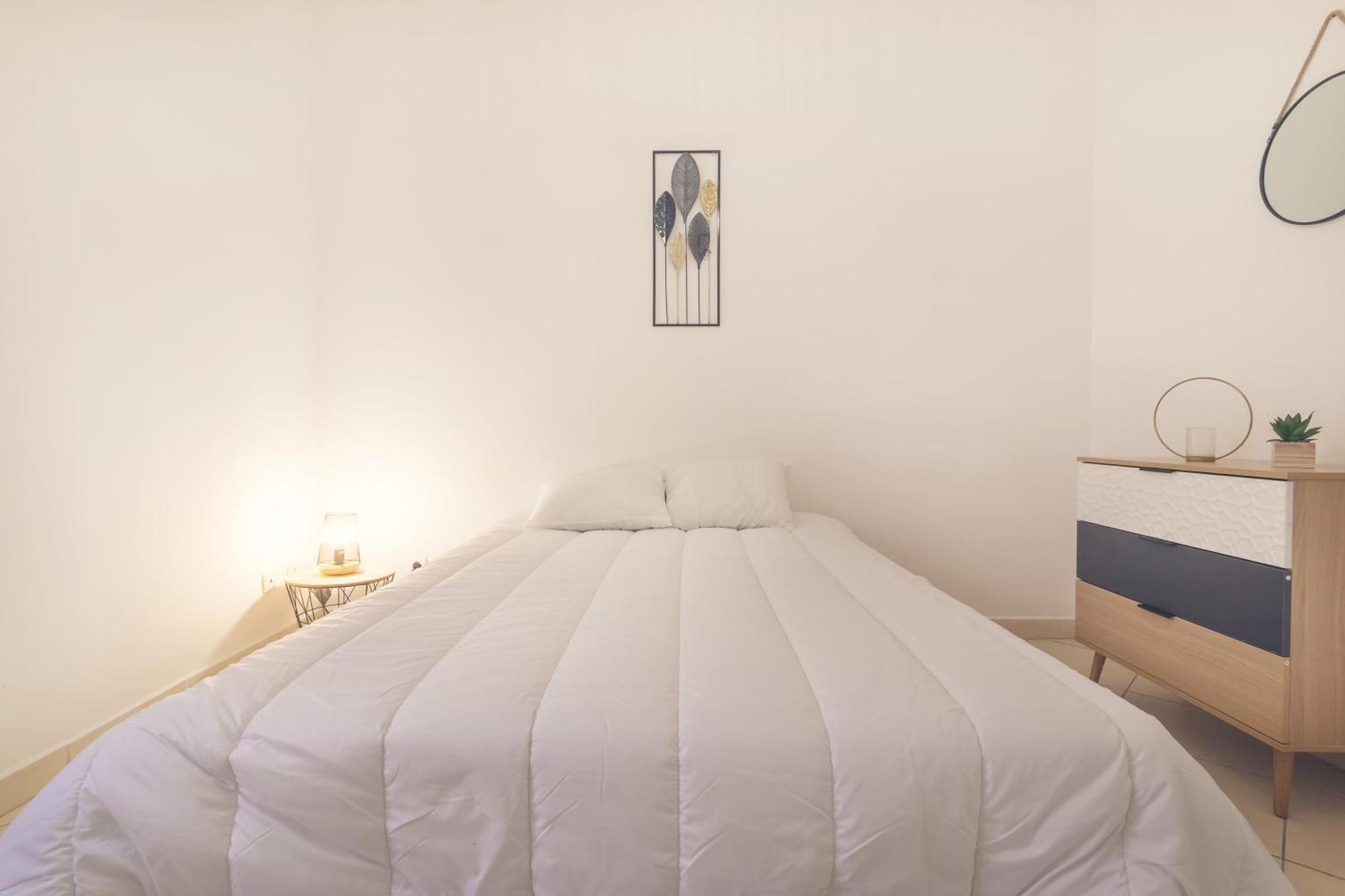 Le Albert 1Er Beziers Appartements Tout Equipes Exterior photo