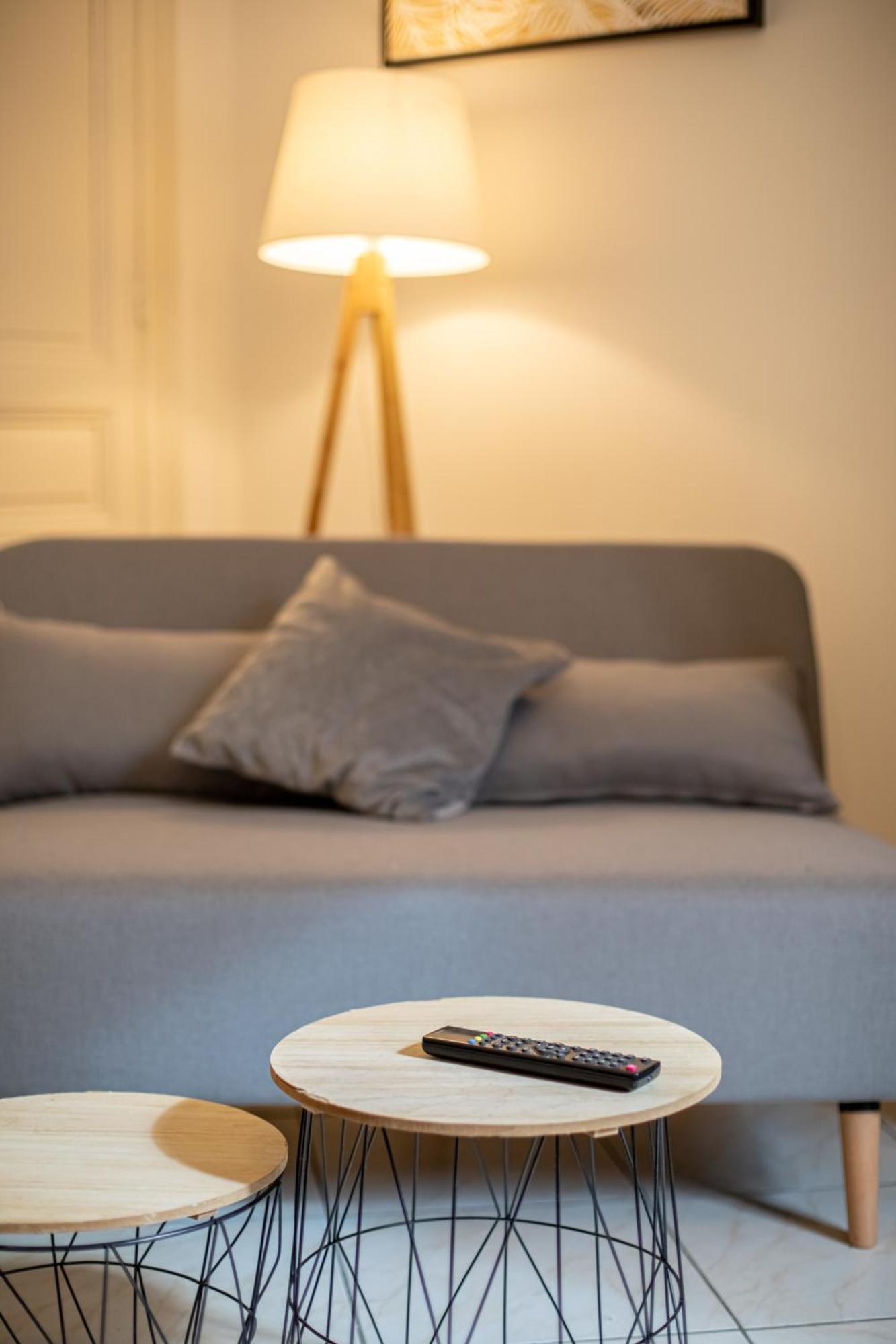 Le Albert 1Er Beziers Appartements Tout Equipes Exterior photo