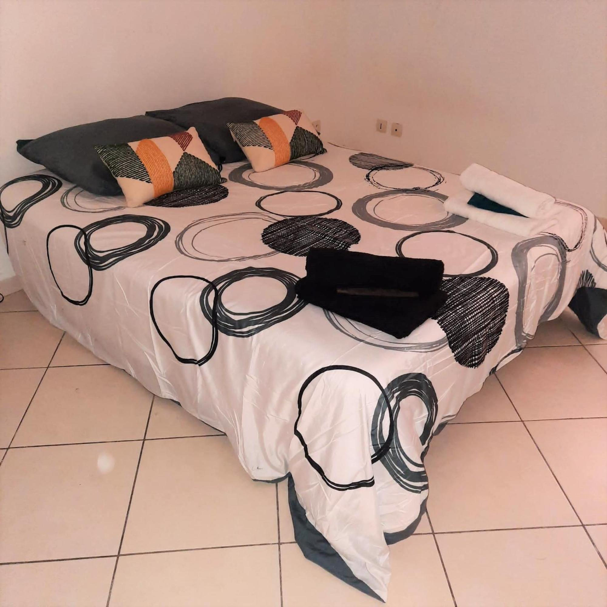 Le Albert 1Er Beziers Appartements Tout Equipes Exterior photo