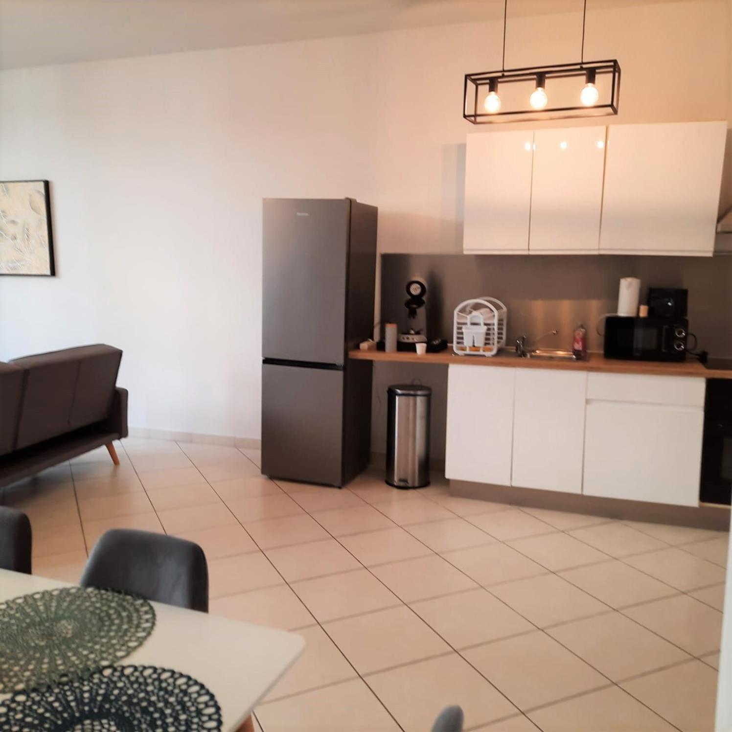 Le Albert 1Er Beziers Appartements Tout Equipes Exterior photo